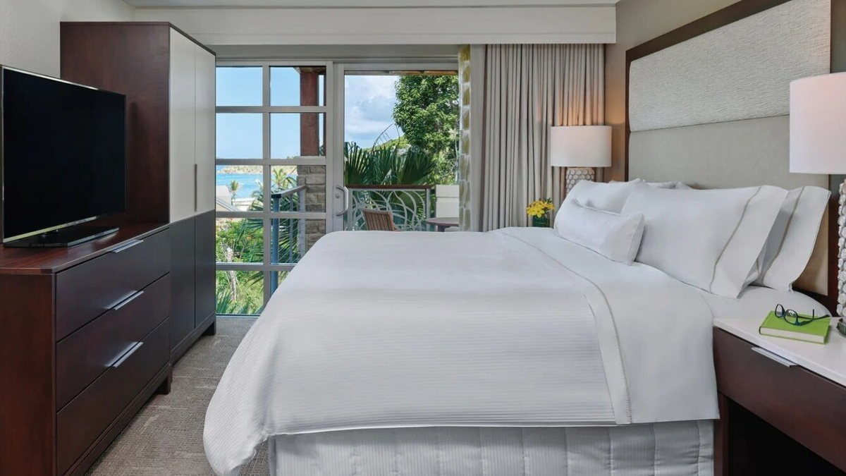 Two Bedroom Bay Vista Villa - $4,500/week!